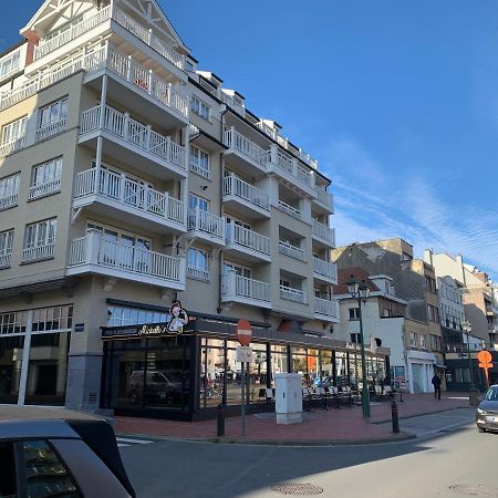 Mainstreet Knokke Apartment ภายนอก รูปภาพ