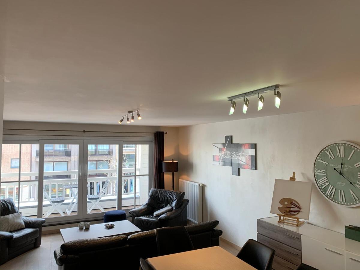 Mainstreet Knokke Apartment ภายนอก รูปภาพ
