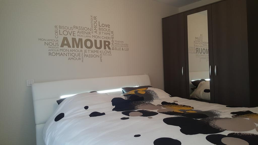 Mainstreet Knokke Apartment ภายนอก รูปภาพ